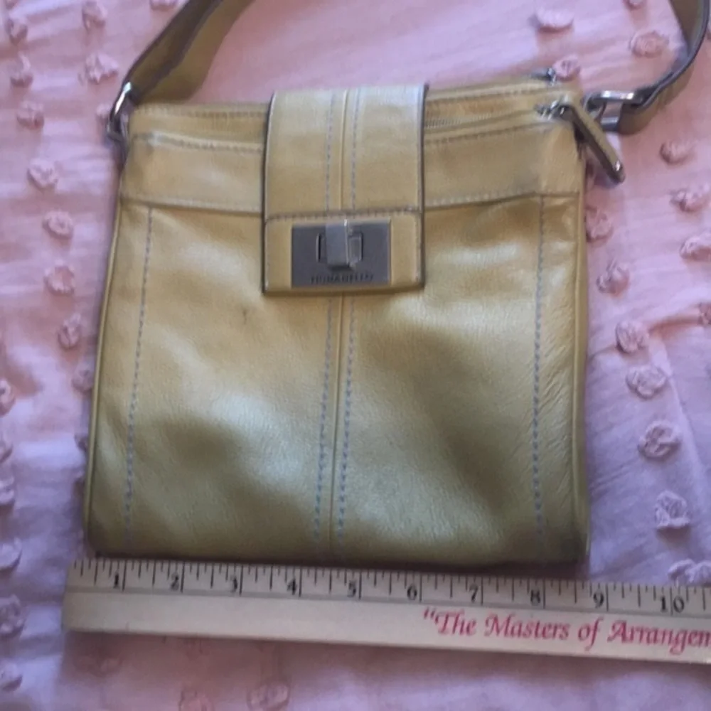 TIGNANELLO Yellow Pebble‎ Leather Crossbody